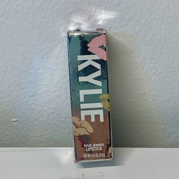 Kylie Jenner "Raspberry Charlotte" Lipstick NIB Damaged Tip Original Rare Pink - Picture 4 of 16